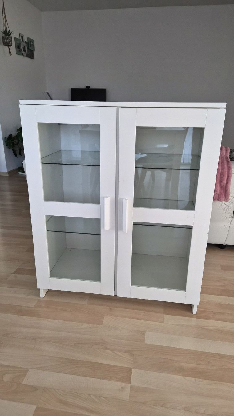 Ikea Schränke: Schrank mit Türen – Gebraucht aus Hüntwangen von piggy13