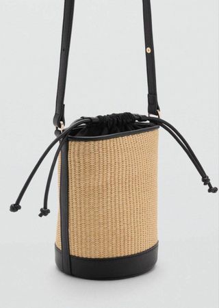 MANGO - Sommer Tasche Korb Design mit Veganlerdetails - Neu