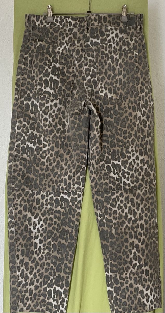 Cambio Pantaloni: Cambio pantalon motifs léopard - stretch – Nuovo (secondo la descrizione) da Corseaux venduto da Mililaforet75 1