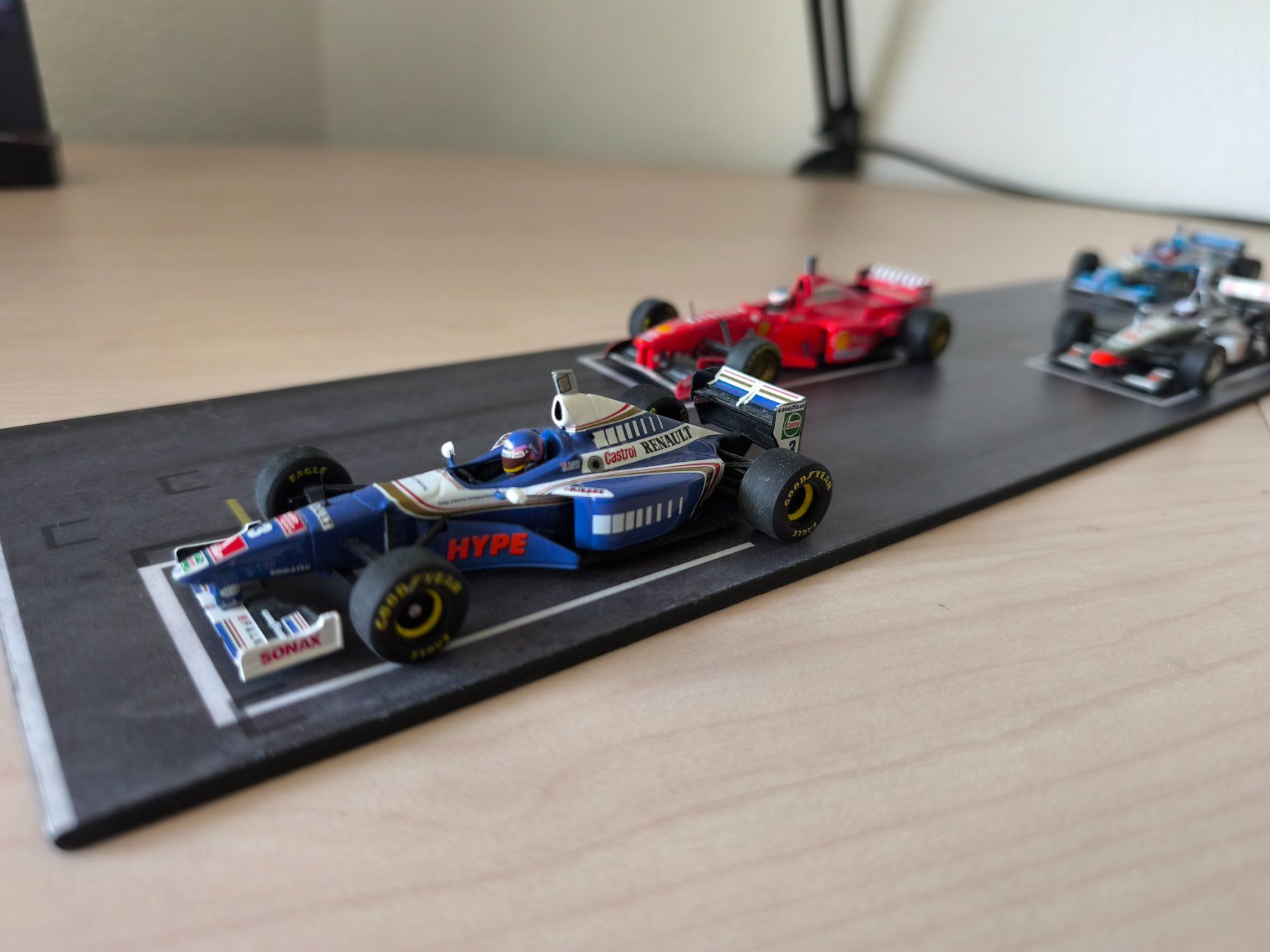 Minichamps Modellbausätze & Standmodelle: F1-Startaufstellung - Saison 1997 – Gebraucht aus Recherswil von koh_blr6 1