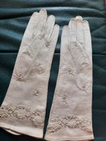 Anciens, longs GANTS , en peau de CHEVREAU