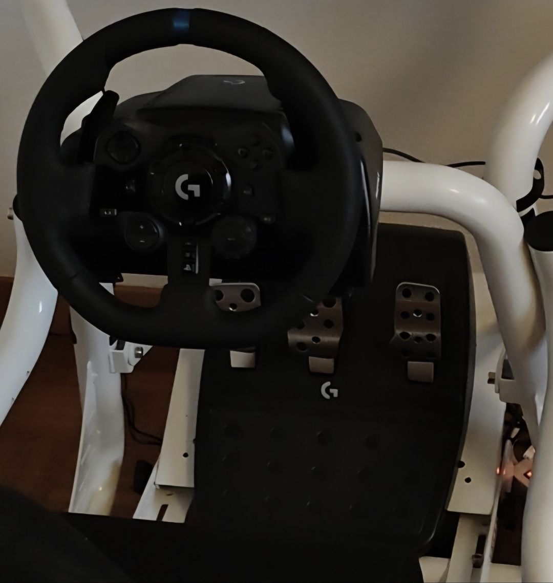 Logitech Controller: Logitech G923 lenkrad und pedale – Usato da Lohn-Ammannsegg venduto da Tim-dsprsgrbr2000