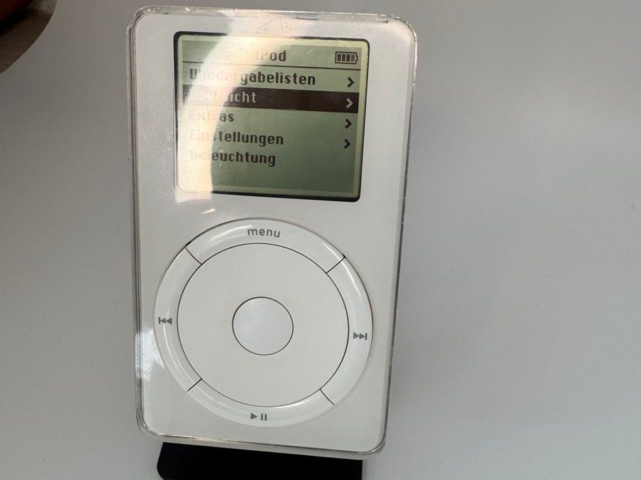 Apple iPod classic 5 GB 1G 1 Generation 2001 M8541 5GB OVP (Gebraucht ...