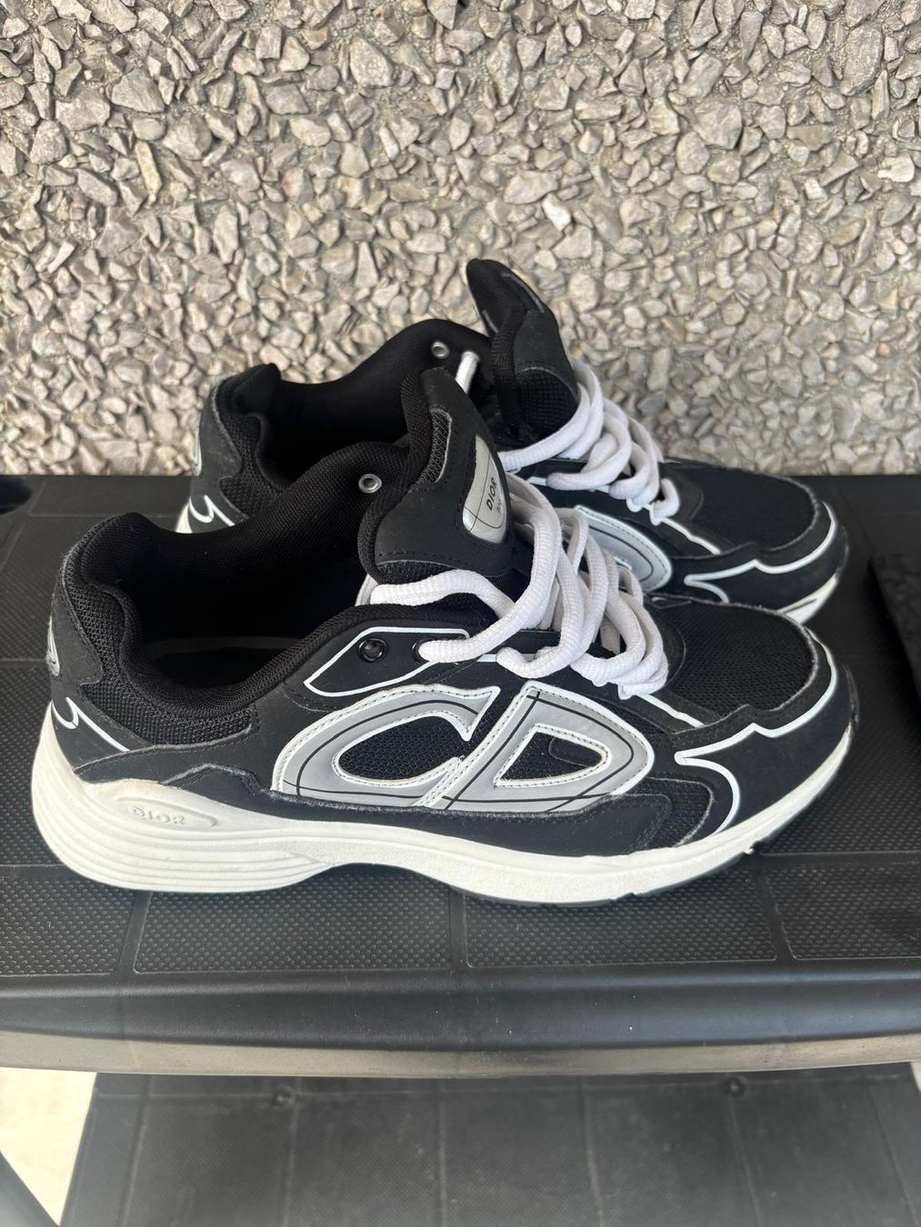 Herrenschuhe: Baskets B30 noires taille 42 bon état – Gebraucht aus Bulle von Mena_77 1