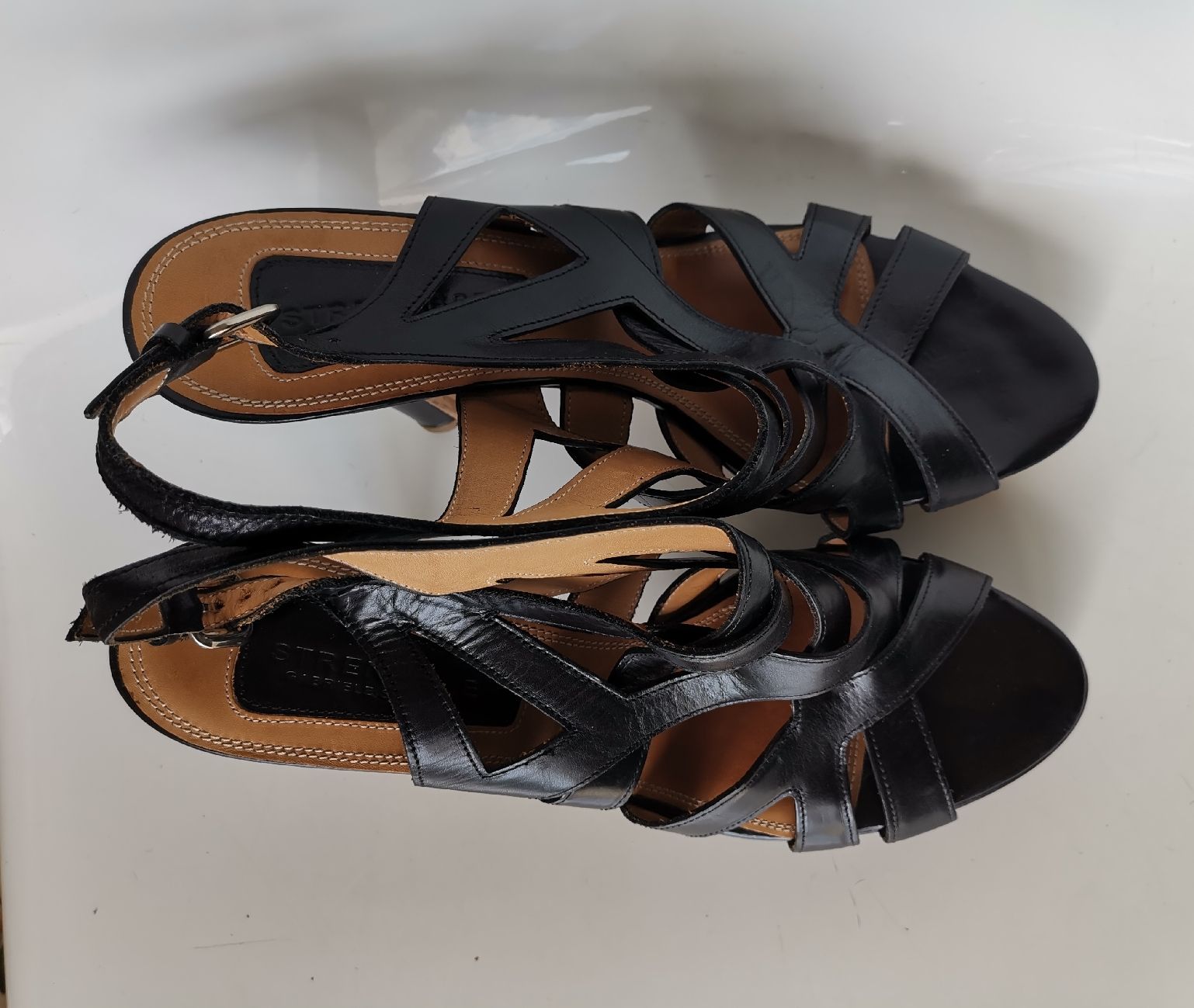 Scarpe da donna: Strenesse High Heel Sandale  – Usato da Uerikon venduto da pink_flamingo 1