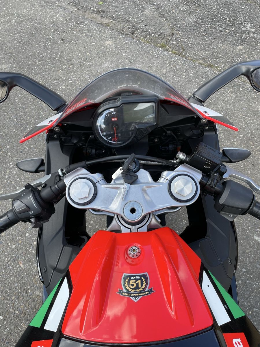 Aprilia Route: Aprilia RS4 50 – D'occasion à Zürich par dariaqu 4