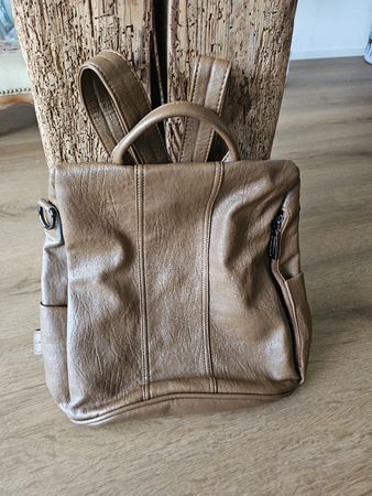 Sehr schöner Rucksack