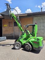 Hoflader Avant 530