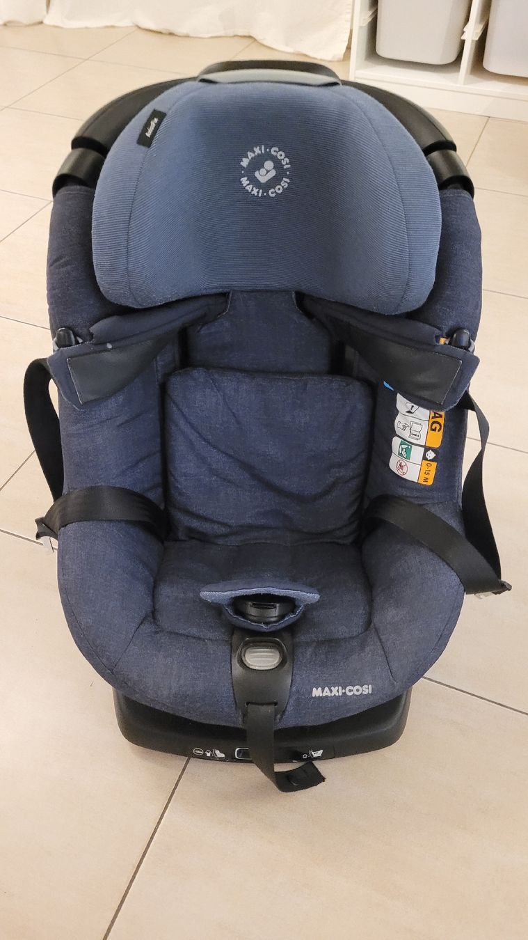 Maxi-Cosi Seggiolini per auto: Maxi-Cosi Kindersitz mit Sommerbezug – Usato da Stachen venduto da Cheran-A 9