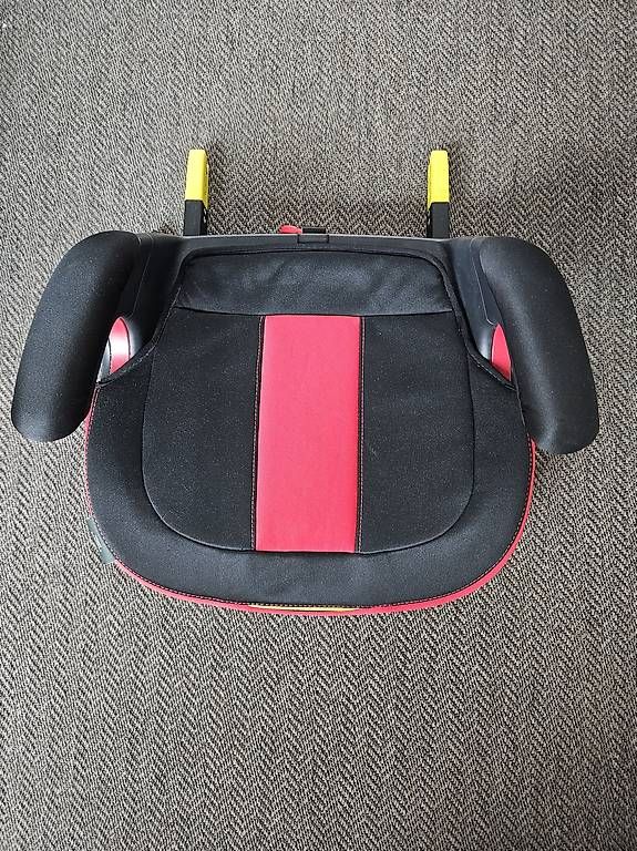 Seggiolini per auto: Rialzo isofix – Usato da Biasca venduto da vin_cm87 2
