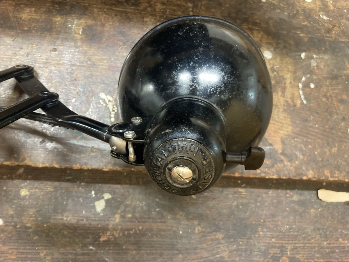 Kaiser Lampade: Kaiser Idell Scherenlampe schwarz, Stoffkabel, CH-Stecker – Usato da Schaffhausen venduto da Mano99 2