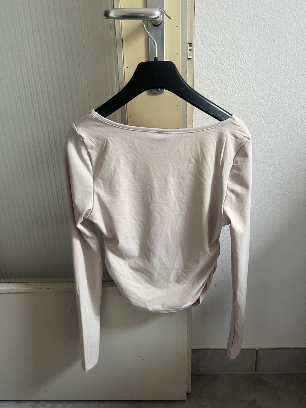 Shein Top: Shein Top – Nuovo e nell'imballaggio originale da Kirchberg BE venduto da lea_kb6y 2