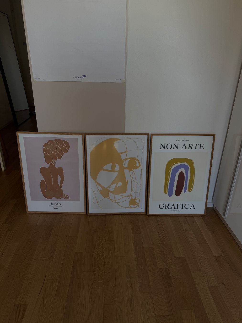 Westwing Cornici: Westwing Bilderrahmen aus Eichenholz und Isata Poster – Usato da Dübendorf venduto da cendre 2