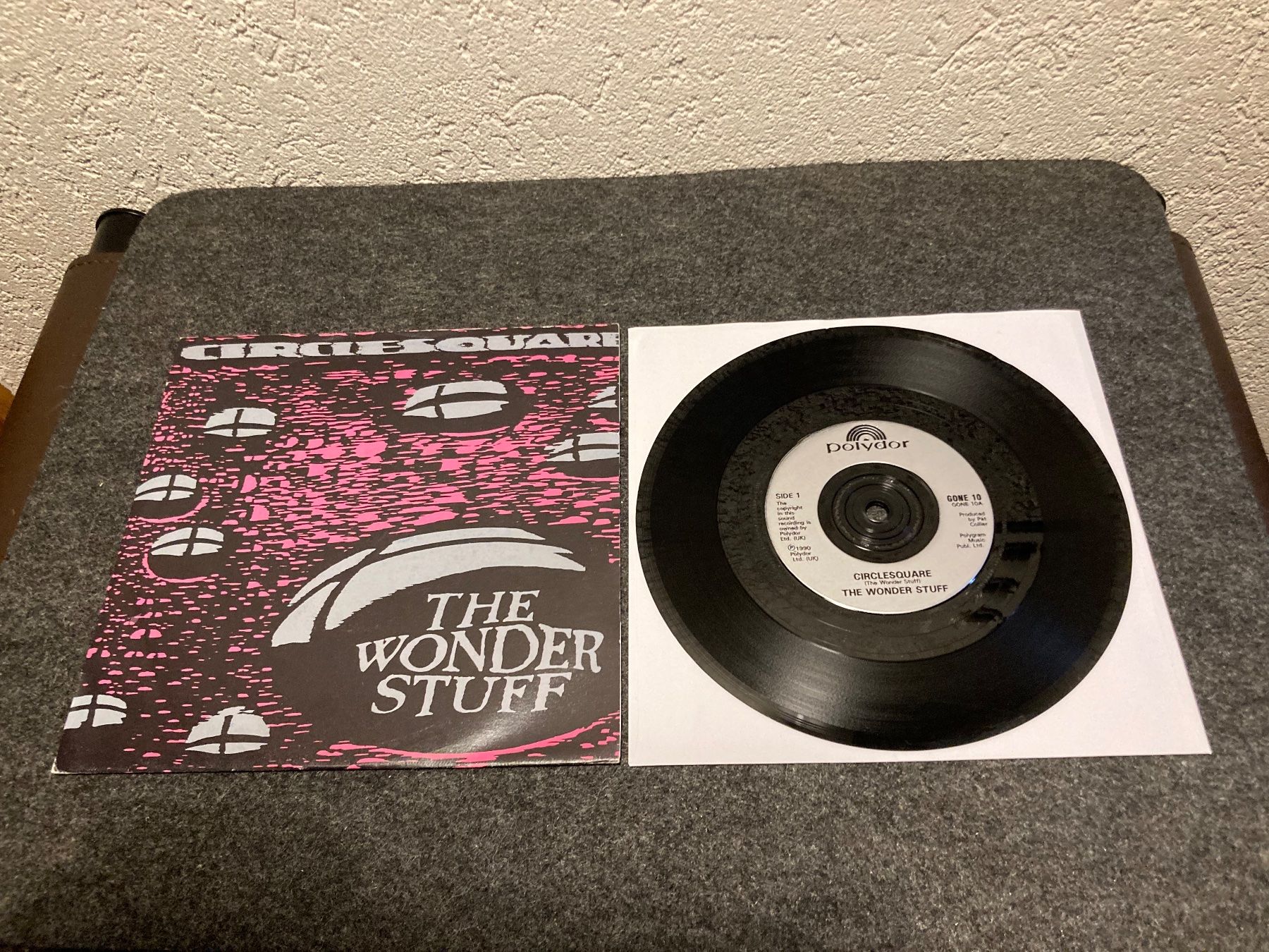Schallplatten: The Wonder Stuff - Circlesquare – Gebraucht aus Fribourg von Karushi