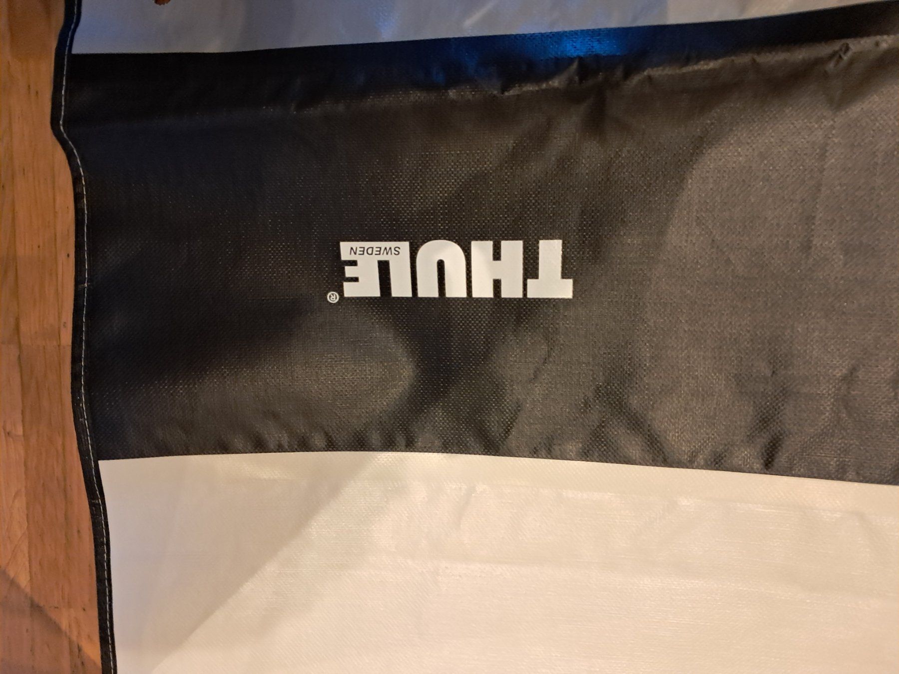 Parasols: Thule View Blocker G2 – D'occasion à Nänikon par MarcD11 1