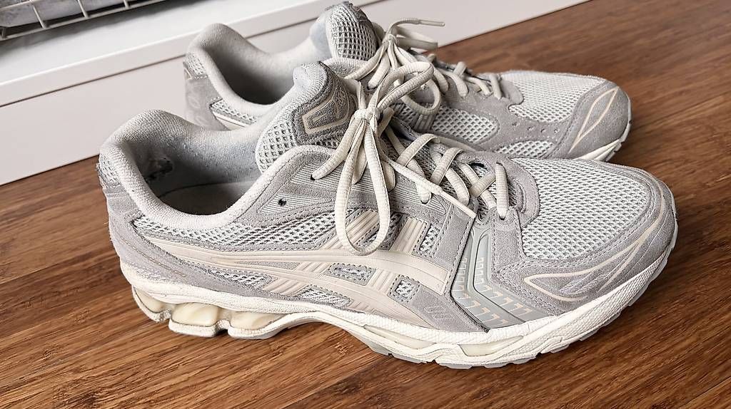 Asics Scarpe da uomo: ASICS GEL-Kayano 14  Gr. 47 – Usato da Oberägeri venduto da maridale