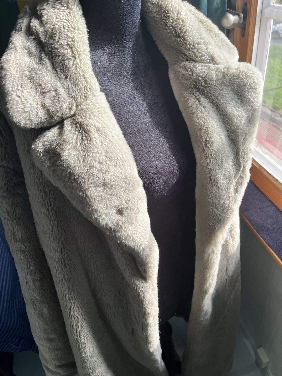 H&M Cappotti: Wunderschöner Wintermantel – Nuovo (secondo la descrizione) da Hochdorf venduto da Forestgreen