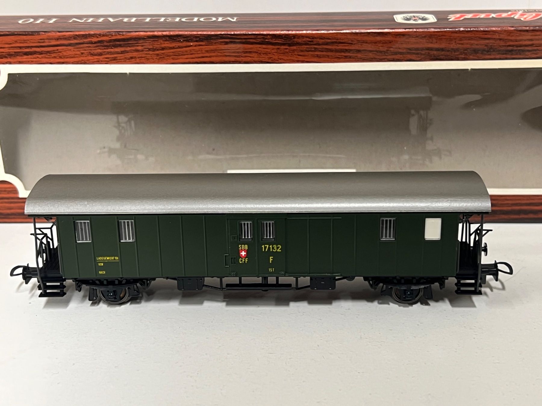 Liliput Modelleisenbahnen: Liliput H0 SBB Gepäckwagen  AC – Neu (gemäss Beschreibung) aus Geroldswil von TopTrain54 1