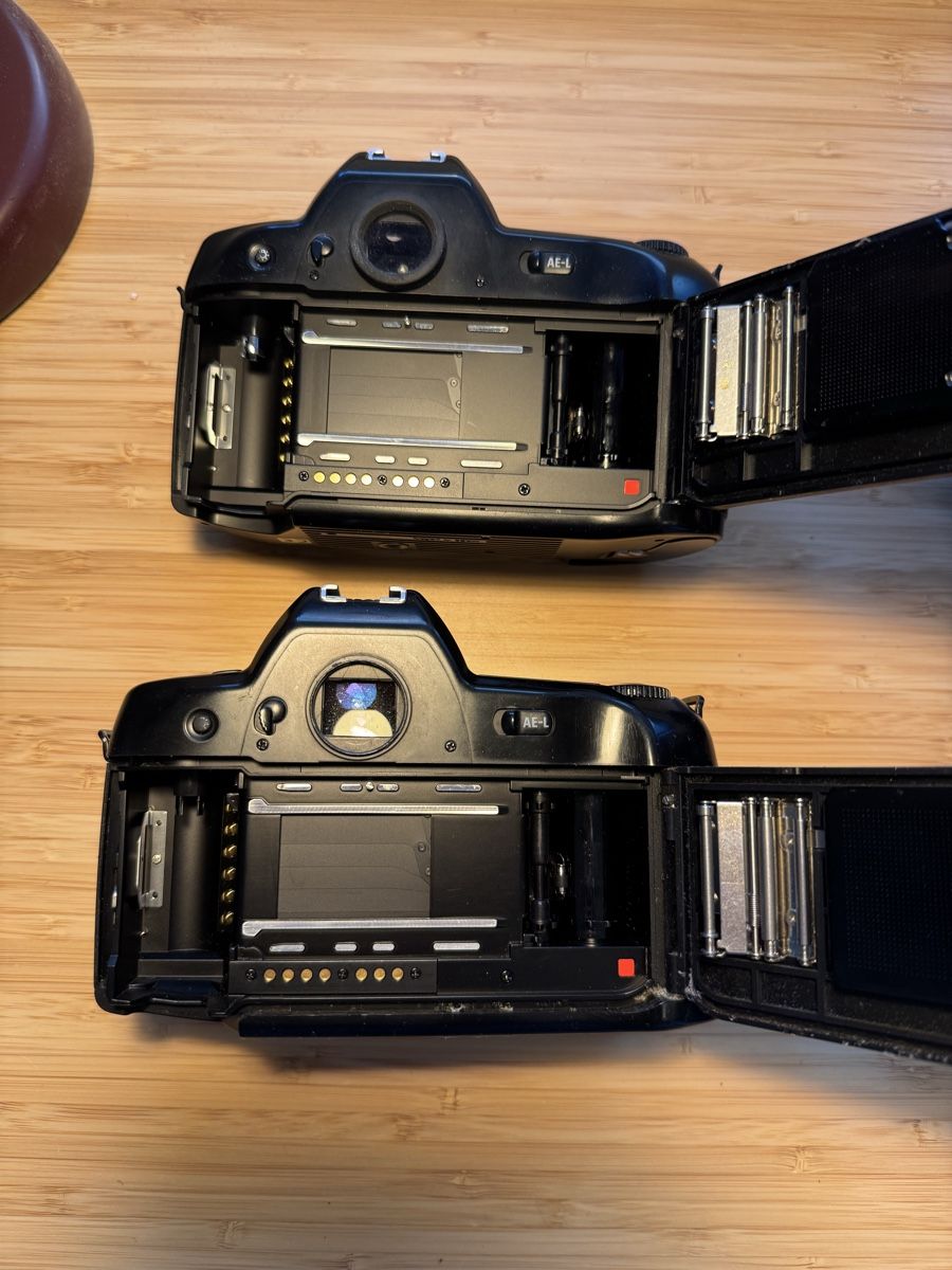 Nikon Fotocamera: Nikon Analogkamera-Set, 4 Bod – Usato da Zürich venduto da SalernoElia 2