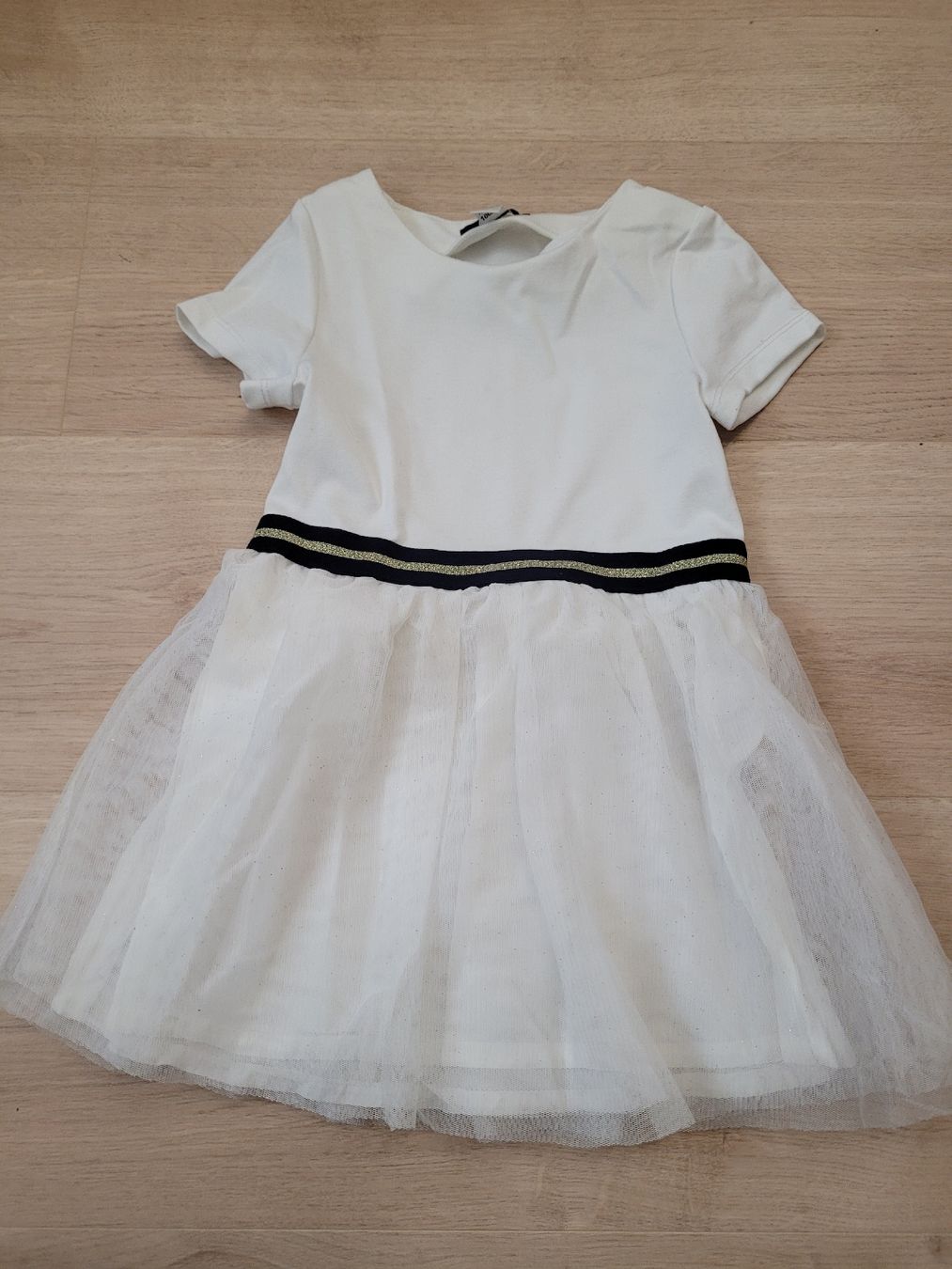 Robes et jupes: elegantes Röckli mit passendem Pullover Gr. 98 – D'occasion à Lupsingen par sta_wgg5 5