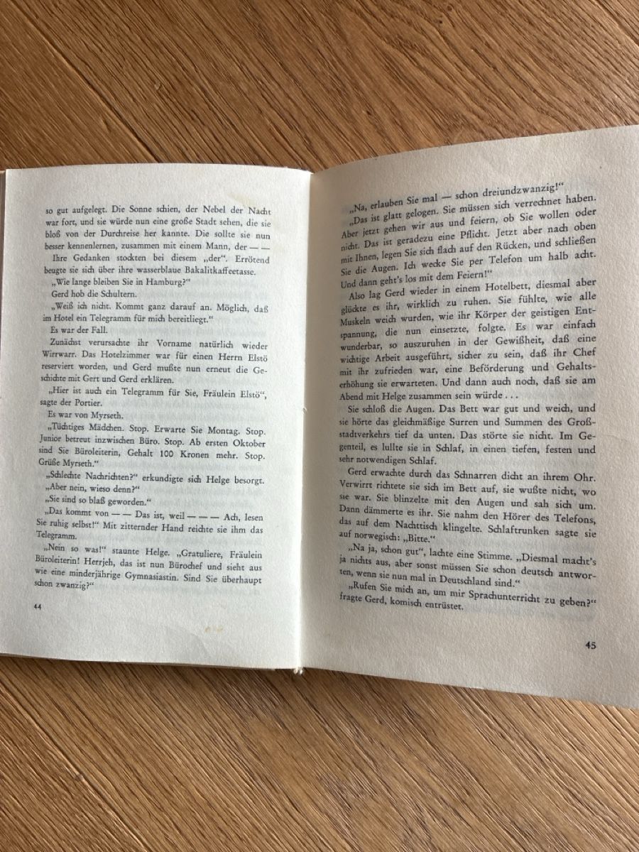 Libri: Berte Bratt Ein tüchtiges Mädchen  – Usato da Männedorf venduto da lachen2011 1