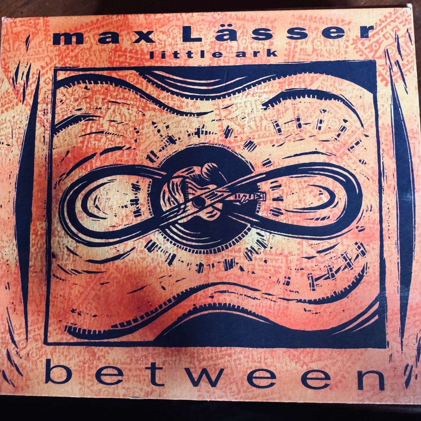 CD: Max Lässer Little Ark between CD – Usato da Merligen venduto da barratt