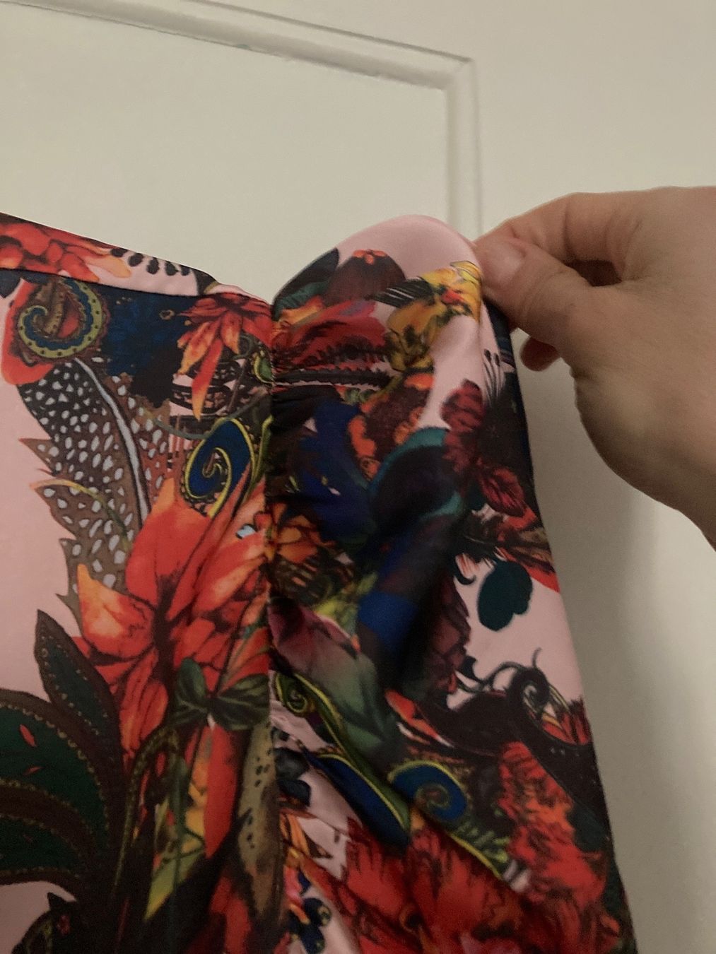 H&M Camicette: Schön gemusterte Bluse – Usato da Bern venduto da mymo01 4