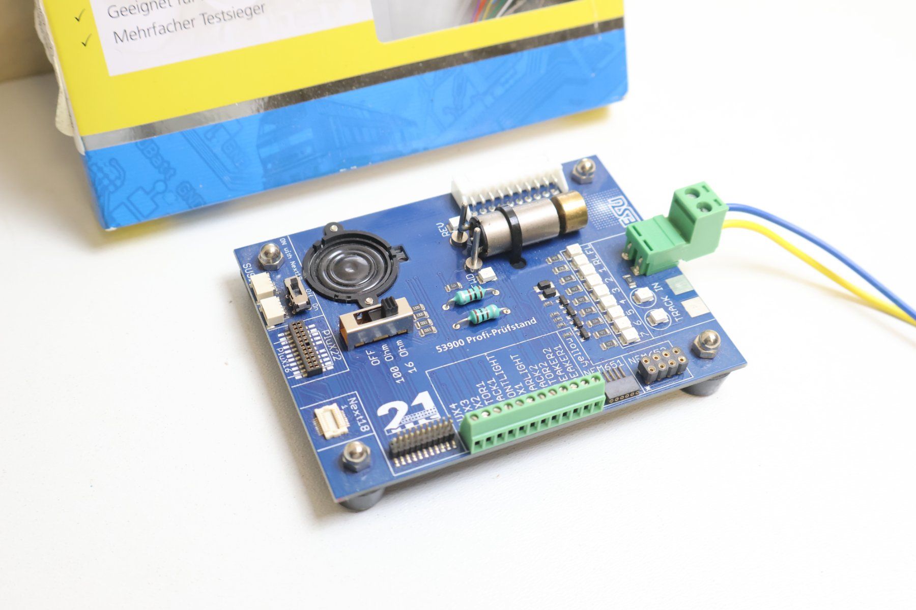 Esu Modelleisenbahnen: ESU Profi-Prüfstand 53900 + Lok Decoder 64610 - Digital H0 – Gebraucht aus Winterthur von Monstera 3