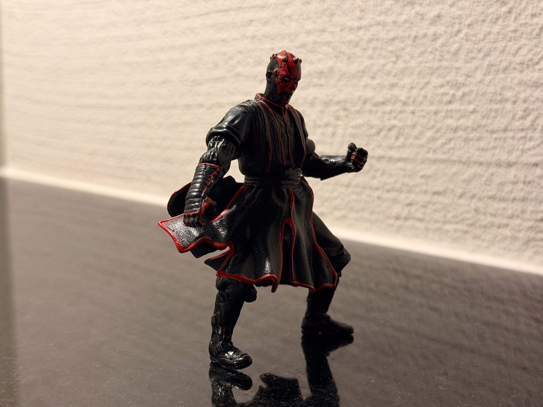 Star Wars Figuren: Hasbro Star Wars Darth Maul Action Figure – Gebraucht aus Reinach BL von Graphix 2