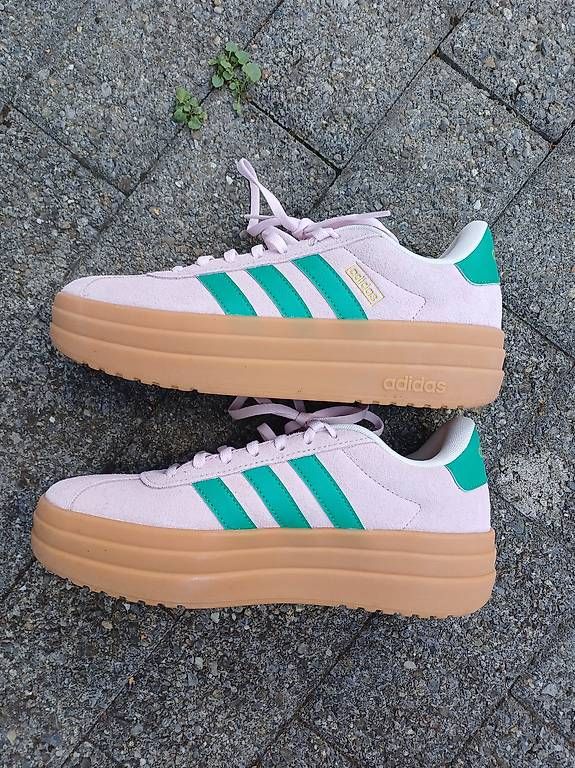 Chaussures femmes: Adidas Damen Sneaker – Neuf avec emballage d'origine à Kloten par wal_7nzs 1