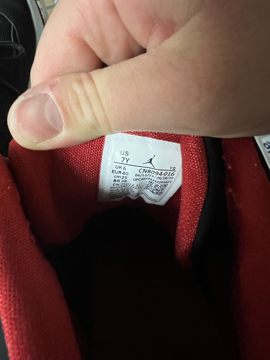 Jordan Scarpe da uomo: Air Jordans – Nuovo (secondo la descrizione) da Nesselnbach venduto da cel_nn26 2