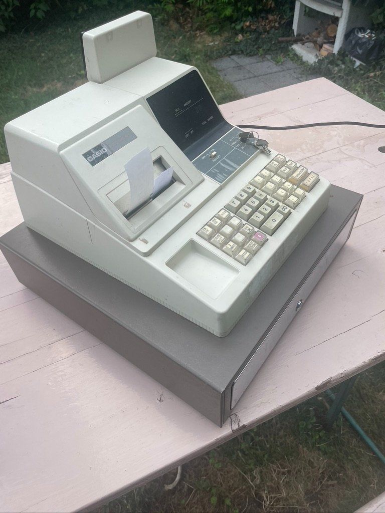 Casio Kassen: Caisse enregistreuse Casio CE-2204 – Gebraucht aus Cudrefin von Pk1588