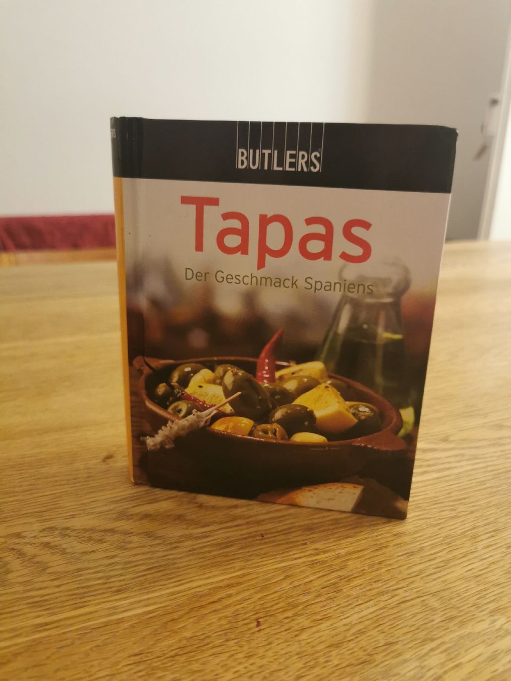 Bücher: Tapas - Der Geschmack Spaniens  – Neu (gemäss Beschreibung) aus Bern von cam_b7ts