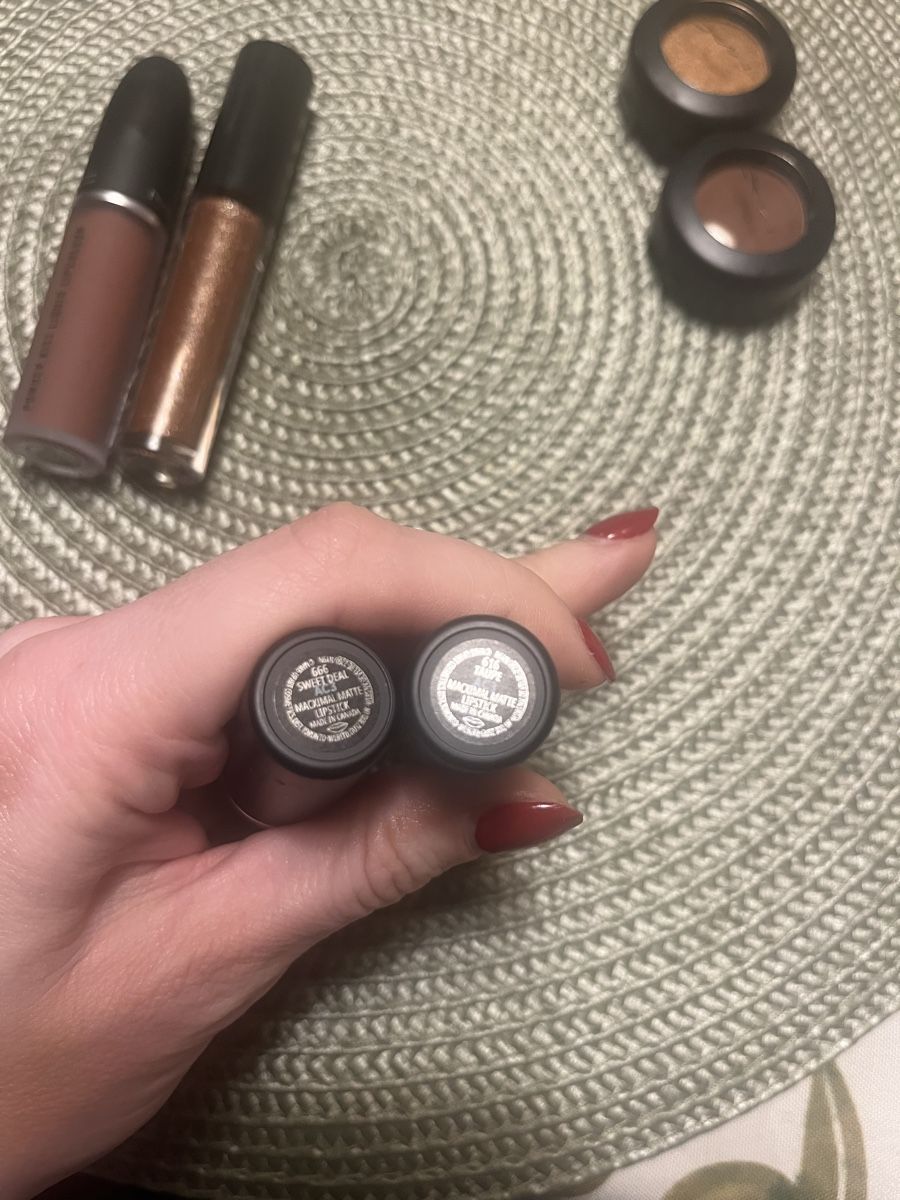 Make-up: Brand New original Mac cosmetics – Nuovo e nell'imballaggio originale da Pully venduto da vik_2mrb 5