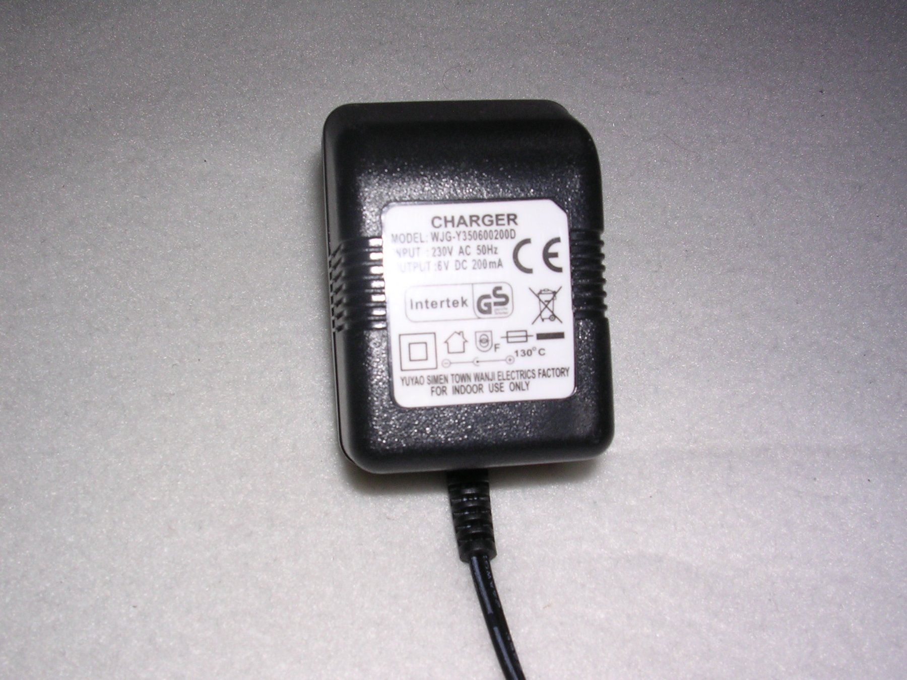 Lecteurs & Adaptateurs: Adapter Modell:  WJG-Y3506002000 – D'occasion à Trun par Romi066 1