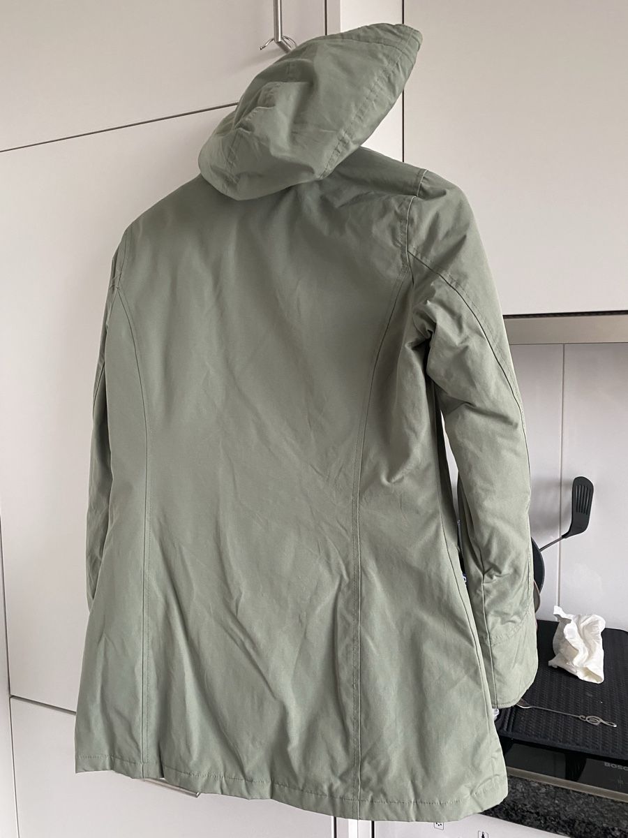 Canada Goose Cappotti: Canada Goose parka unworn – Nuovo (secondo la descrizione) da Zug venduto da kse_w9mn 9