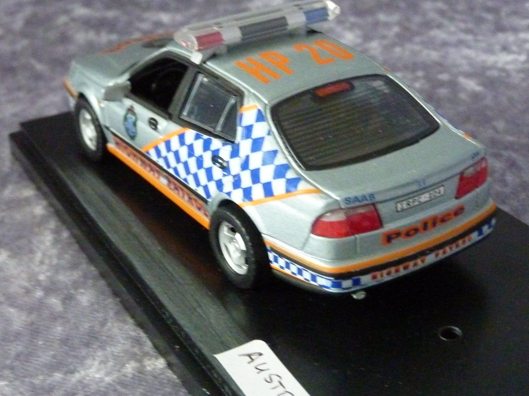 Saab Modellautos: Saab 9-5 Police 1:43 – Neu (gemäss Beschreibung) aus Dürrenäsch von modellautos4you 3