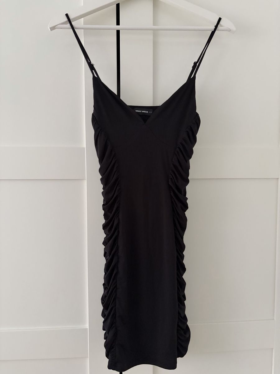 Vestiti: Kleid schwarz Grösse S – Usato da Sevelen venduto da Ch_2026_1 3