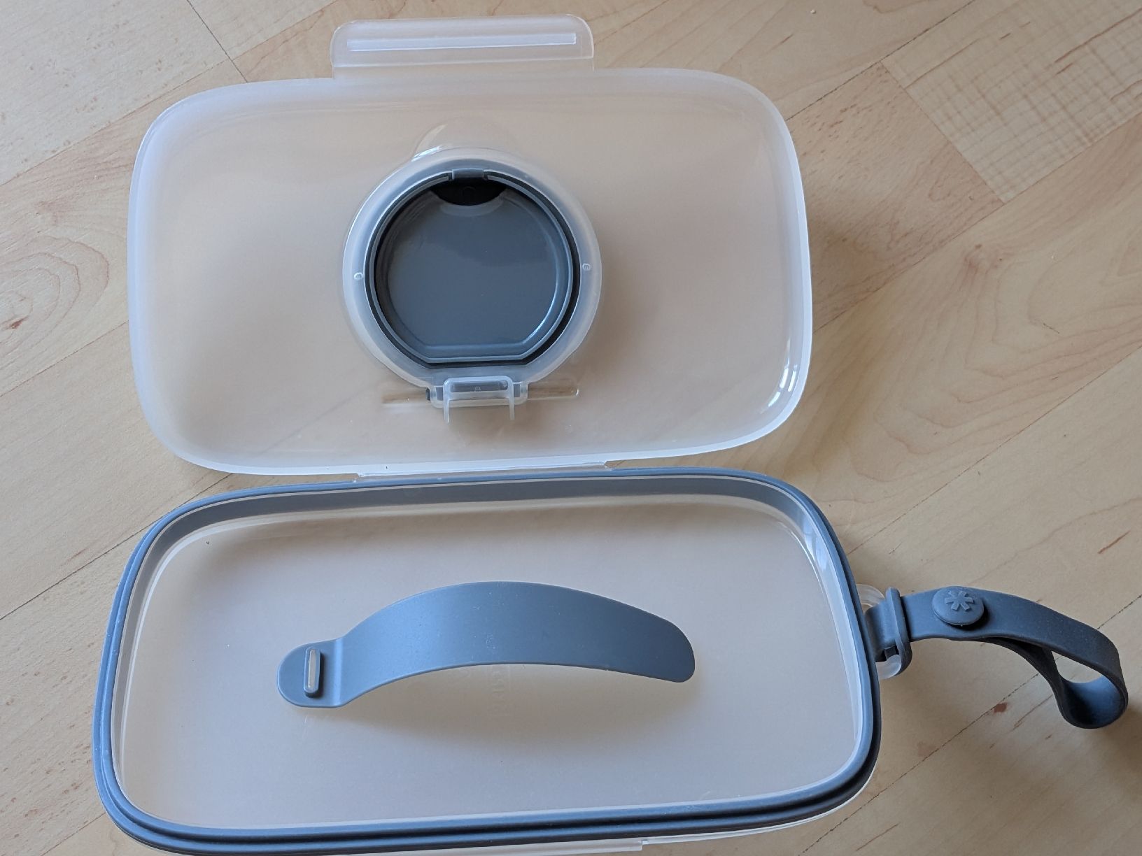 Contenitori & Simili: Feuchttücher Box SKIP*HOPP – Usato da Schötz venduto da pemali 2