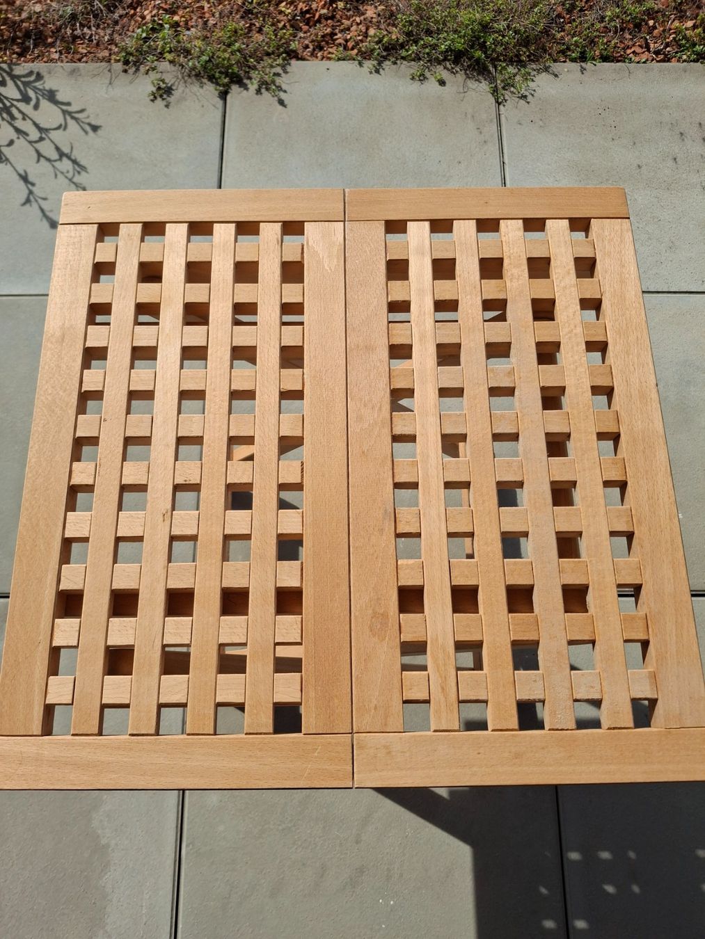 Tische: Holz-Klapptischchen – Gebraucht aus Rebstein von gra_y796 2