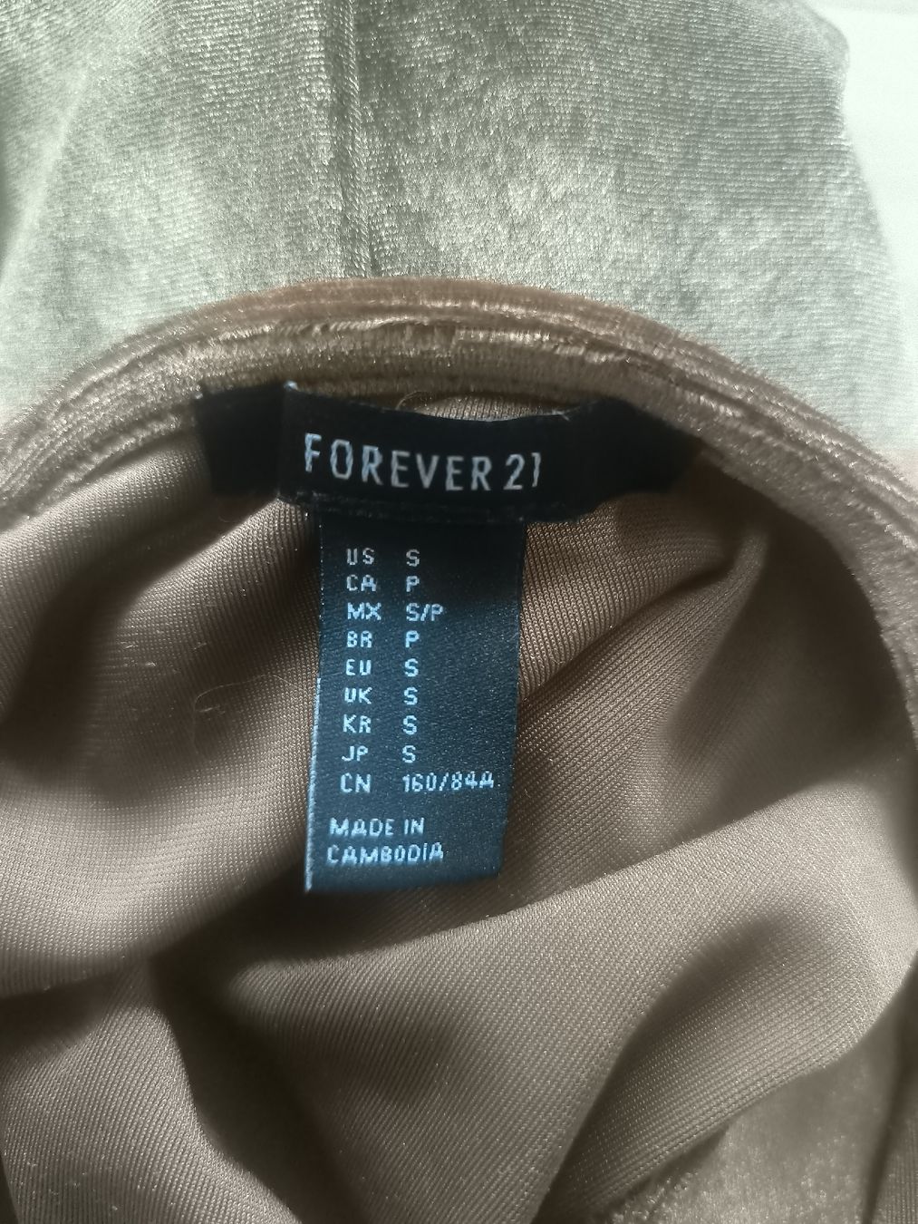Vestiti: Samtkleid goldbraun Grösse S Forever 21 – Usato da Fischbach LU venduto da BuBri 2