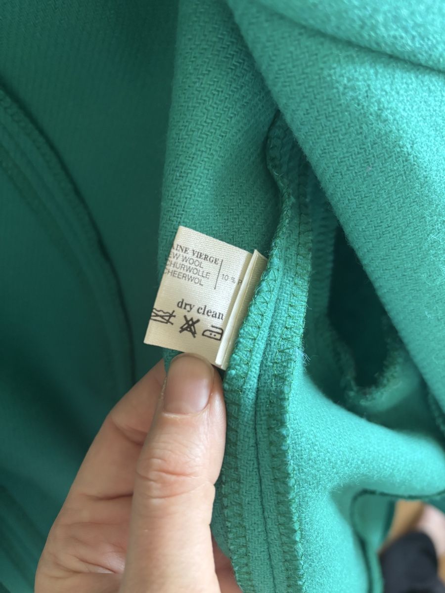 Giacche: Blazer vintage en laine M – Usato da St-Saphorin-Lavaux venduto da selb94 4