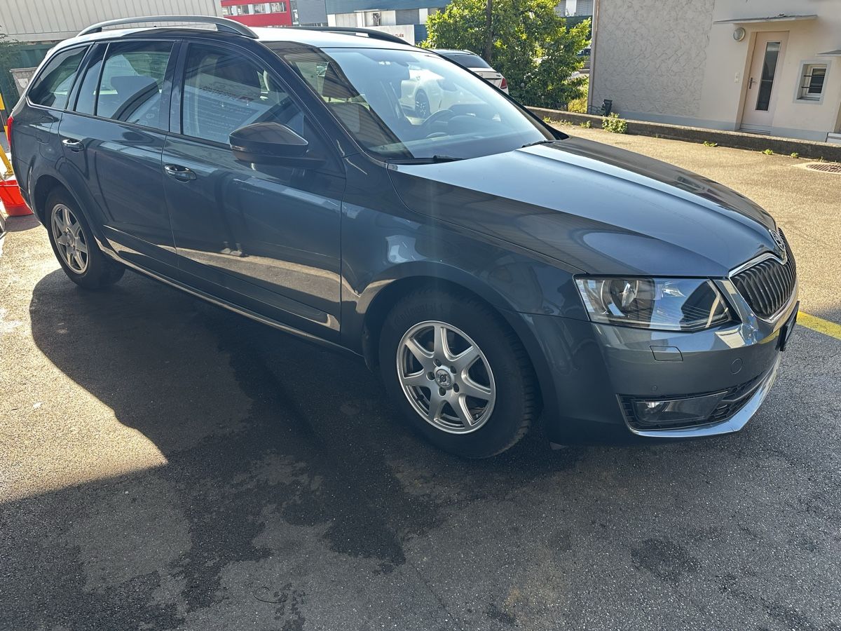 Skoda Automobili: Skoda Octavia 1.6 Diesel  – Usato da Luzern venduto da Swiss-Garage 1
