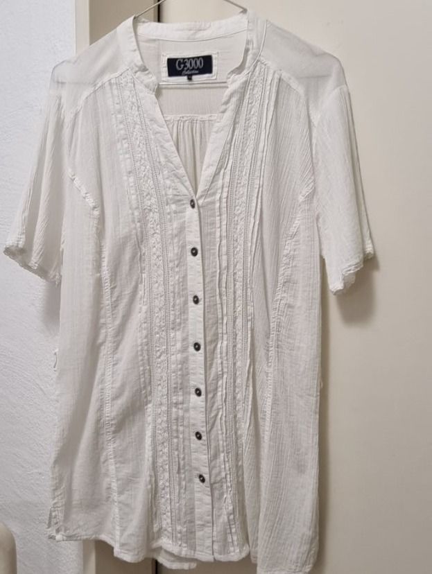 Camicette: Bluse, Tunika mit Verzierung Gr.40 – Nuovo (secondo la descrizione) da Geroldswil venduto da Agapanthus22