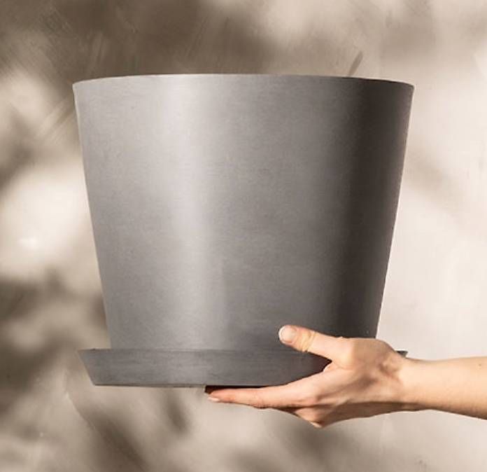 Vasi per fiori: Feey Kunststoff Pflanzkübel 30cm mit Drainage-System – Nuovo (secondo la descrizione) da Zürich venduto da Laila_anni