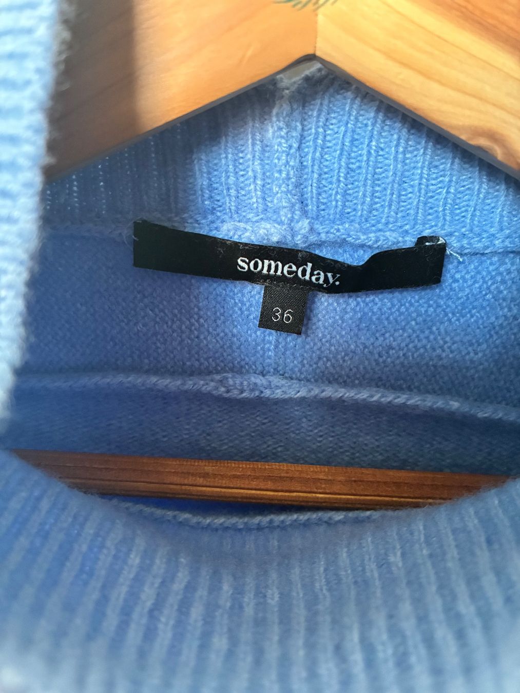 Someday Maglioni & Felpe: Damen Someday Rollkragenpullover hellblau Grösse 36 – Usato da Baden venduto da usewhatyouhave 2