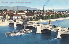 Basel (BS) Mittlere Rheinbrücke mit Kleinbasel