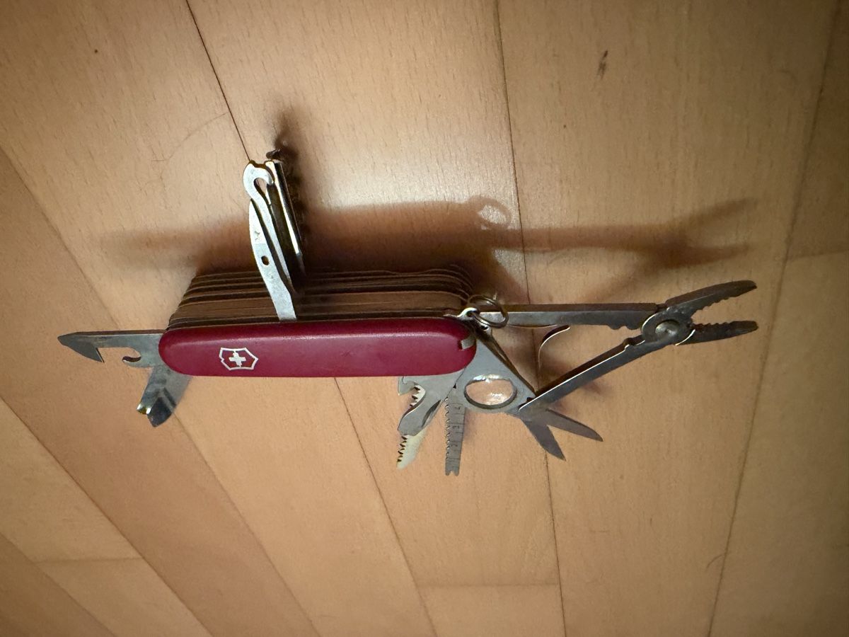 Victorinox Coltelli tascabile: Victorinox – Usato da Rueun venduto da Scarpa15 2