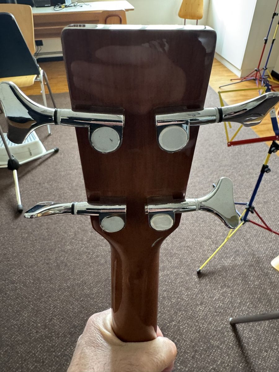 Harley Benton Musikinstrumente: Chitarra basso acustico Harley Benton + custodia Ritter – Gebraucht aus Dietikon von musiko 5