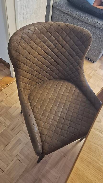 Pfister Set di tavolo e panche: Table Pfister et 6 chaises – Usato da Genève venduto da Lucy_diamond 3